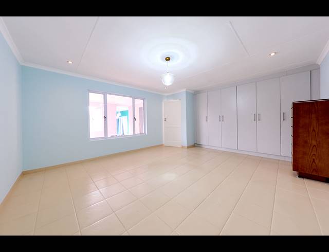 4 BEDROOM HOUSE FOR SALE IN BUCCLEUCH